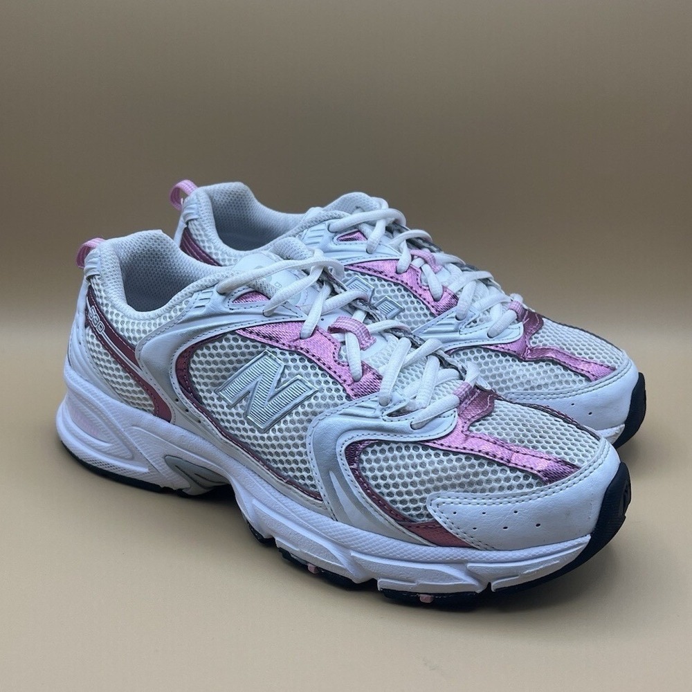 2024 New Balance 530 White Pink Sugar Y2K Runners - Women's Size 8 USED